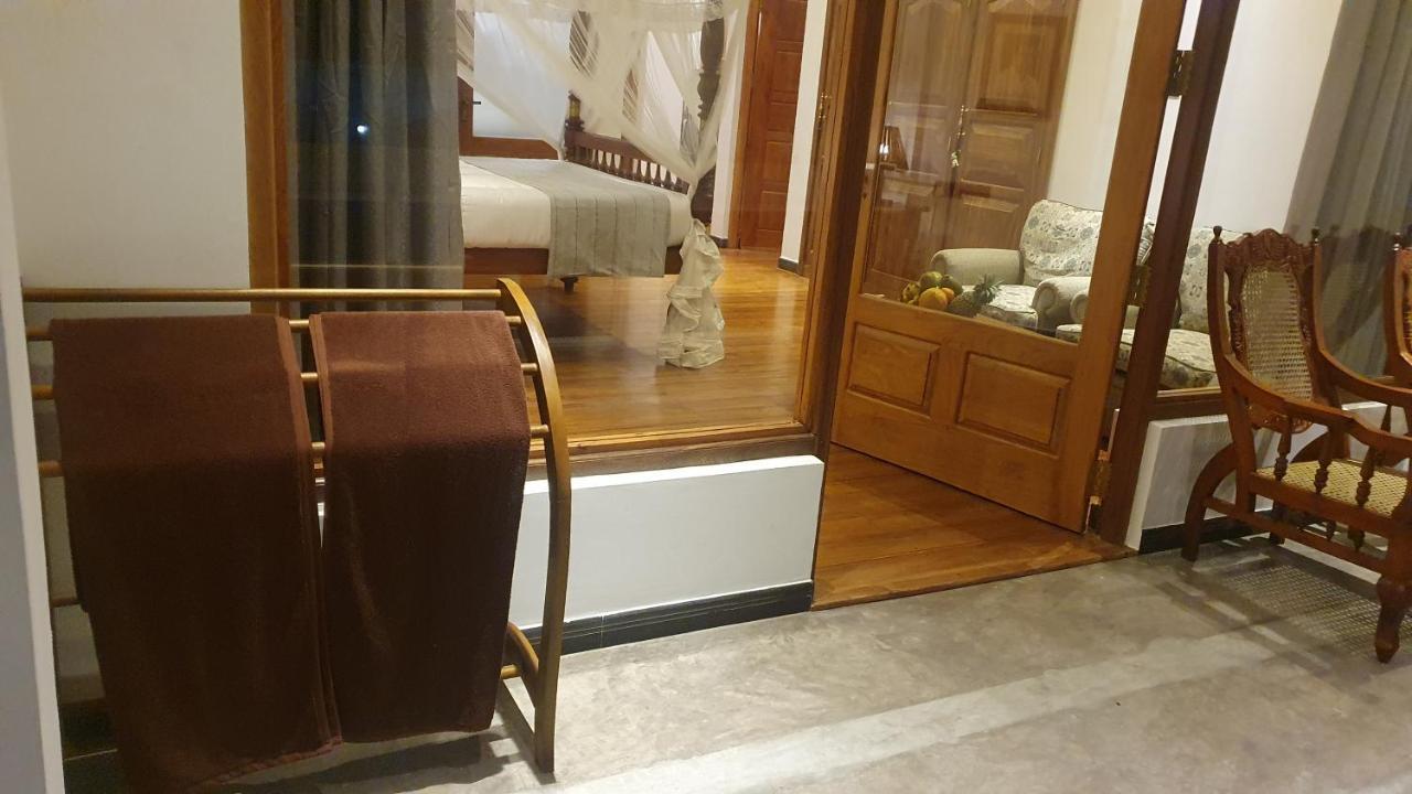 Margaret House Hotel Mirissa Ngoại thất bức ảnh