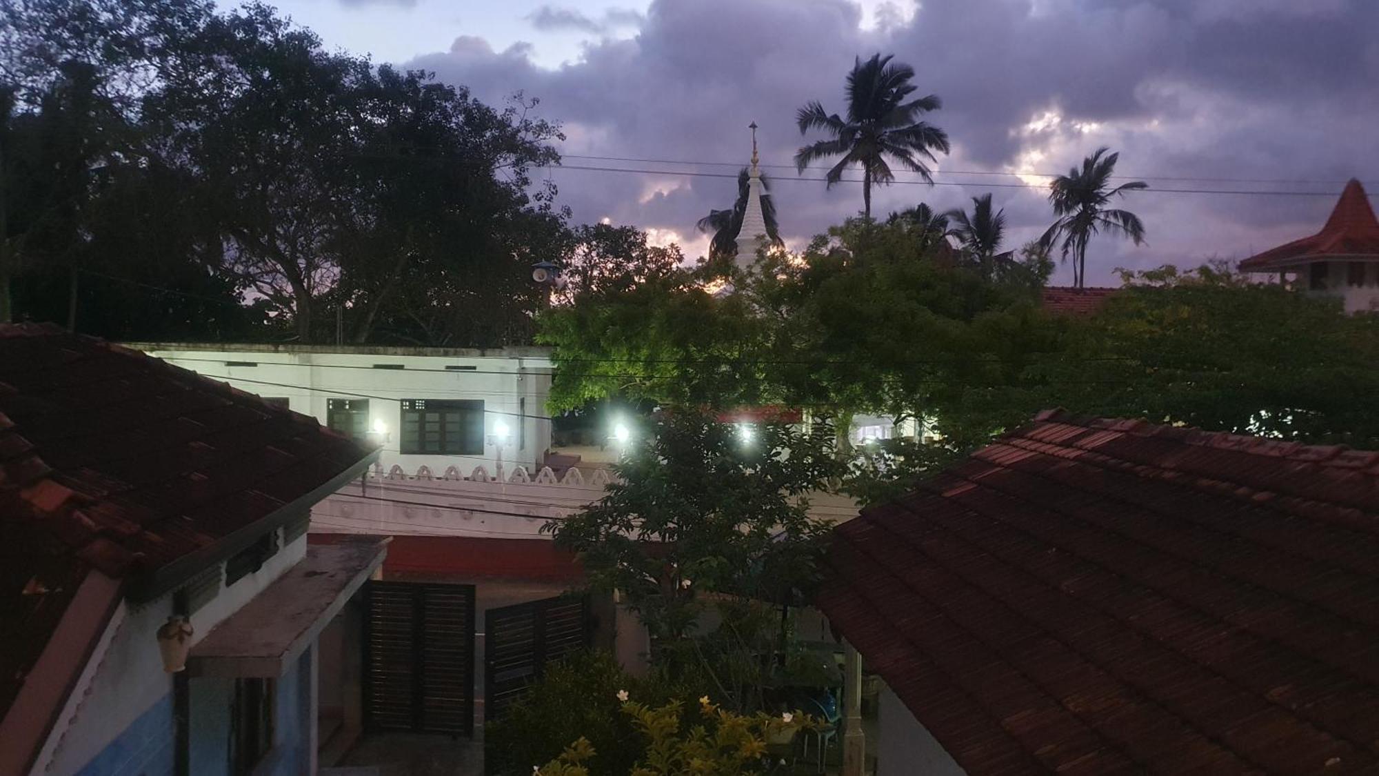 Margaret House Hotel Mirissa Ngoại thất bức ảnh